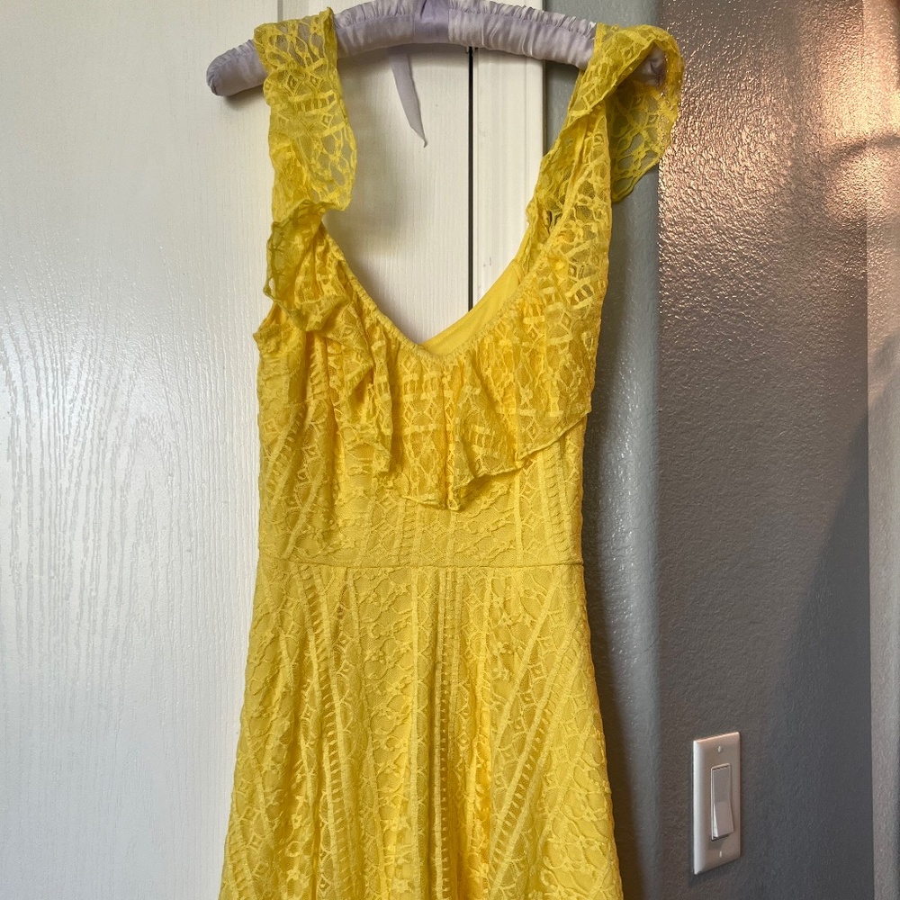 Yellow dress
